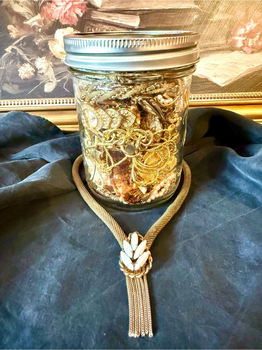 Vintage Mystery Jewelry Jar - Golden Night ๐๐ค๐๐ค - Picture 7 of 7